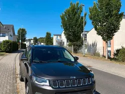 Grau Gebraucht 2020 Jeep Compass Limited SUV | 20.000 € (Etwas zu teuer)