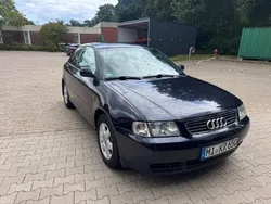 Blau Gebraucht 1998 Audi A3 Ambition Limousine | 3.200 € (Teuer)