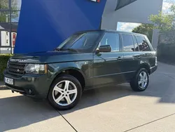 Grün Gebraucht 2011 Land Rover Range Rover Vogue SUV | 8.999 €
