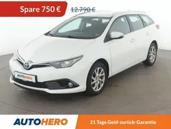 Weiß Gebraucht 2018 Toyota Auris Touring Sports Comfort Kombi | 11.820 € (Fairer Preis)