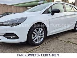 Weiß Gebraucht 2022 Opel Astra Business Kombi | 14.950 € (Guter Preis)