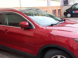 Rot Gebraucht 2017 Nissan Qashqai N-Connecta SUV | 7.200 € (Superpreis)