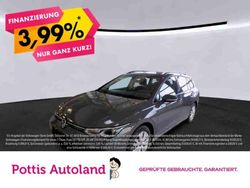 Grau Gebraucht 2023 VW Golf VIII Life Kombi | 24.222 € (Guter Preis)
