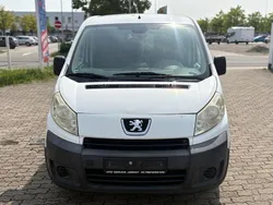 Weiß Gebraucht 2009 Peugeot Expert Van | 3.999 € (Fairer Preis)