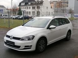 Weiß Gebraucht 2016 VW Golf VII Allstar Kombi | 8.999 € (Guter Preis)