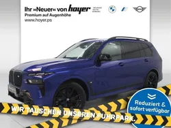 Marina bay blau metallic Gebraucht 2024 BMW X7 M Sport SUV | 109.000 € (Superpreis)