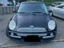 Schwarz Gebraucht 2004 Mini Cooper Kleinwagen | 1.490 € (Fairer Preis)