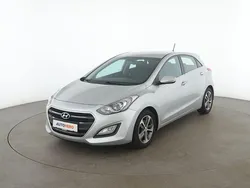 Grau Gebraucht 2015 Hyundai i30 YES! Limousine | 9.260 € (Fairer Preis)