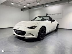 Weiß Gebraucht 2021 Mazda MX5 Ad'Vantage Cabrio | 18.990 €