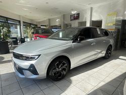 Kristallsilber Gebraucht 2023 Opel Astra GS Line Kombi | 29.900 € (Teuer)