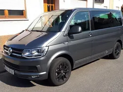 Grau Gebraucht 2019 VW T6.1 Van | 37.900 € (Teuer)