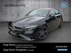 Kosmosschwarz Gebraucht 2023 Mercedes A200 AMG Limousine | 34.880 € (Etwas zu teuer)