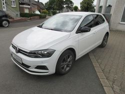 Pure white Gebraucht 2020 VW Polo United Limousine | 15.555 € (Fairer Preis)