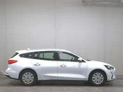 Weiss Gebraucht 2020 Ford Focus Cool & Connect Kombi | 8.480 € (Guter Preis)