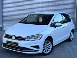 Weiß Gebraucht 2018 VW Golf Sportsvan Van / Kleinbus | 16.900 € (Fairer Preis)