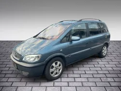 Blau Gebraucht 2001 Opel Zafira Elegance Van / Kleinbus | 2.290 € (Etwas zu teuer)