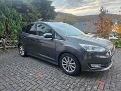 Grau Gebraucht 2015 Ford C-MAX Titanium Van / Kleinbus | 11.500 €