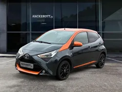 Grau Gebraucht 2020 Toyota Aygo Kleinwagen | 11.650 € (Fairer Preis)