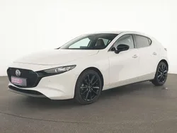 Weiß Gebraucht 2024 Mazda 3 Nagisa Limousine | 25.245 € (Fairer Preis)