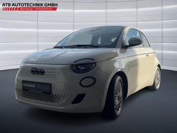 Weiß Gebraucht 2023 Fiat 500e Limousine | 24.450 € (Etwas zu teuer)