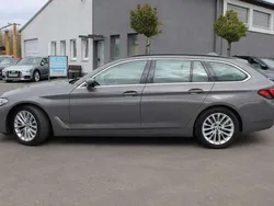 Berninagrau bernsteineffekt Gebraucht 2022 BMW 530 Luxury Line Kombi | 34.980 € (Superpreis)
