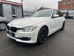 Weiß Gebraucht 2014 BMW 320 Comfort Edition Kombi | 8.750 € (Guter Preis)