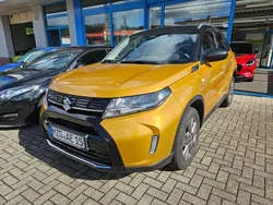Gold Gebraucht 2025 Suzuki Vitara Comfort SUV | 23.990 € (Fairer Preis)