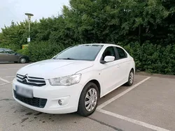 Weiß Gebraucht 2017 Citroën C-Elysee I Limousine | 6.899 € (Teuer)