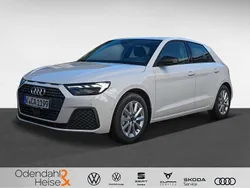 Cortinaweiß Gebraucht 2024 Audi A1 Sportback Ambiente Kleinwagen | 22.780 € (Guter Preis)