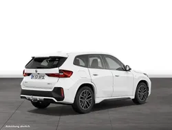 Weiß Gebraucht 2024 BMW iX1 SUV | 49.354 € (Teuer)