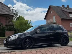 Schwarz Gebraucht 2007 VW Golf V R Limousine | 10.850 €