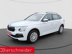 Moonweiss metallic Gebraucht 2025 Skoda Kamiq Essence SUV | 21.390 € (Superpreis)