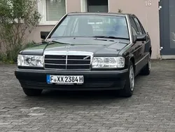 Schwarz Gebraucht 1992 Mercedes 190 Limousine | 6.990 €