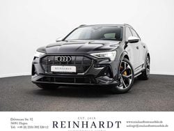 Mythosschwarz metallic Gebraucht 2021 Audi e-tron Sportback Ambiente SUV | 43.335 € (Superpreis)