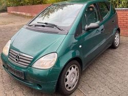Grün Gebraucht 1998 Mercedes A160 Elegance Limousine | 750 € (Superpreis)