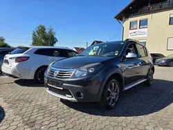 Grau Gebraucht 2012 Dacia Sandero Stepway Kleinwagen | 4.490 € (Fairer Preis)