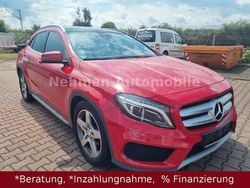 Rot Gebraucht 2014 Mercedes GLA200 SUV | 14.290 € (Fairer Preis)