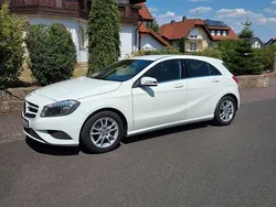 Weiß Gebraucht 2014 Mercedes A180 Style Limousine | 13.200 € (Fairer Preis)