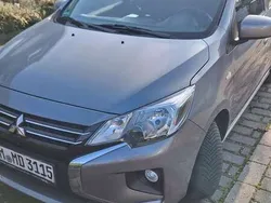 Grau Gebraucht 2022 Mitsubishi Space Star Select Kleinwagen | 8.500 € (Guter Preis)