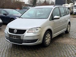 Silber Gebraucht 2010 VW Touran Trendline Van / Kleinbus | 2.900 € (Superpreis)