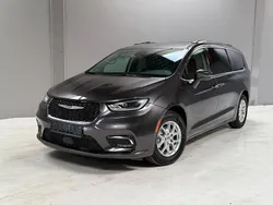 Gebraucht 2022 Chrysler Pacifica Touring SUV | 29.350 € (Etwas zu teuer)