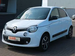 Weiß Gebraucht 2017 Renault Twingo LIMITED Kleinwagen | 7.250 € (Fairer Preis)