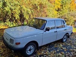 Weiß Gebraucht 1986 Wartburg 353 Limousine | 6.900 €