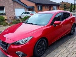 Rot Gebraucht 2014 Mazda 3 Sports-Line Limousine | 10.250 € (Fairer Preis)