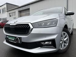 Silber Gebraucht 2024 Skoda Fabia Selection Limousine | 16.860 € (Guter Preis)
