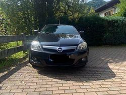 Schwarz Gebraucht 2004 Opel Tigra Sport Cabrio | 2.000 € (Guter Preis)