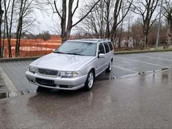 Silber Gebraucht 1999 Volvo V70 Kombi | 2.200 € (Guter Preis)