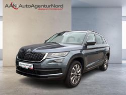 Grau Gebraucht 2021 Skoda Kodiaq Clever SUV | 27.450 € (Fairer Preis)