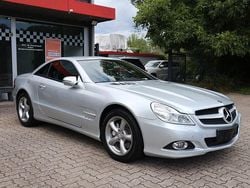 Silber Gebraucht 2011 Mercedes SL350 Cabrio | 23.999 €