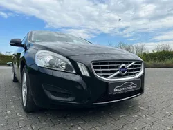 Schwarz Gebraucht 2012 Volvo V60 Kombi | 6.999 € (Fairer Preis)